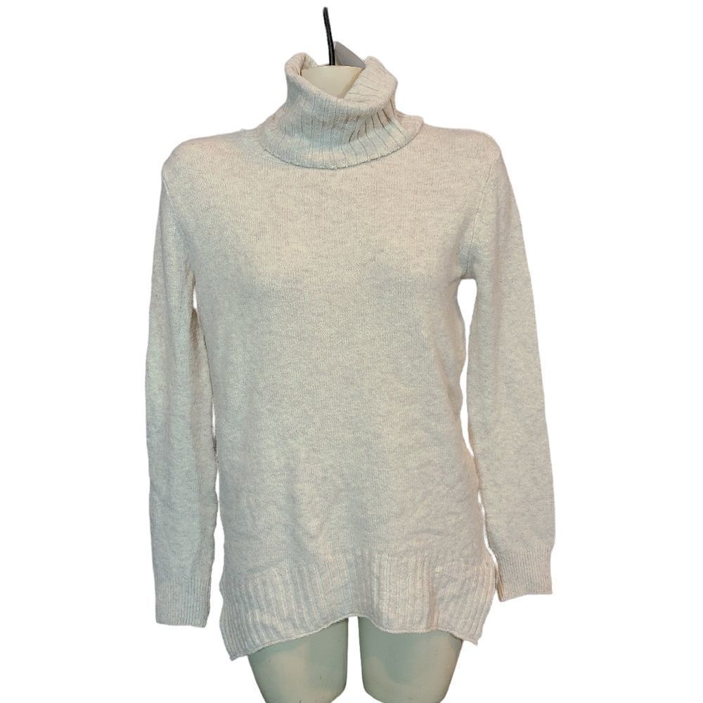 5/$25 Summer Sale!!! Abound Ivory Turtleneck Tunic Sweater Size XS